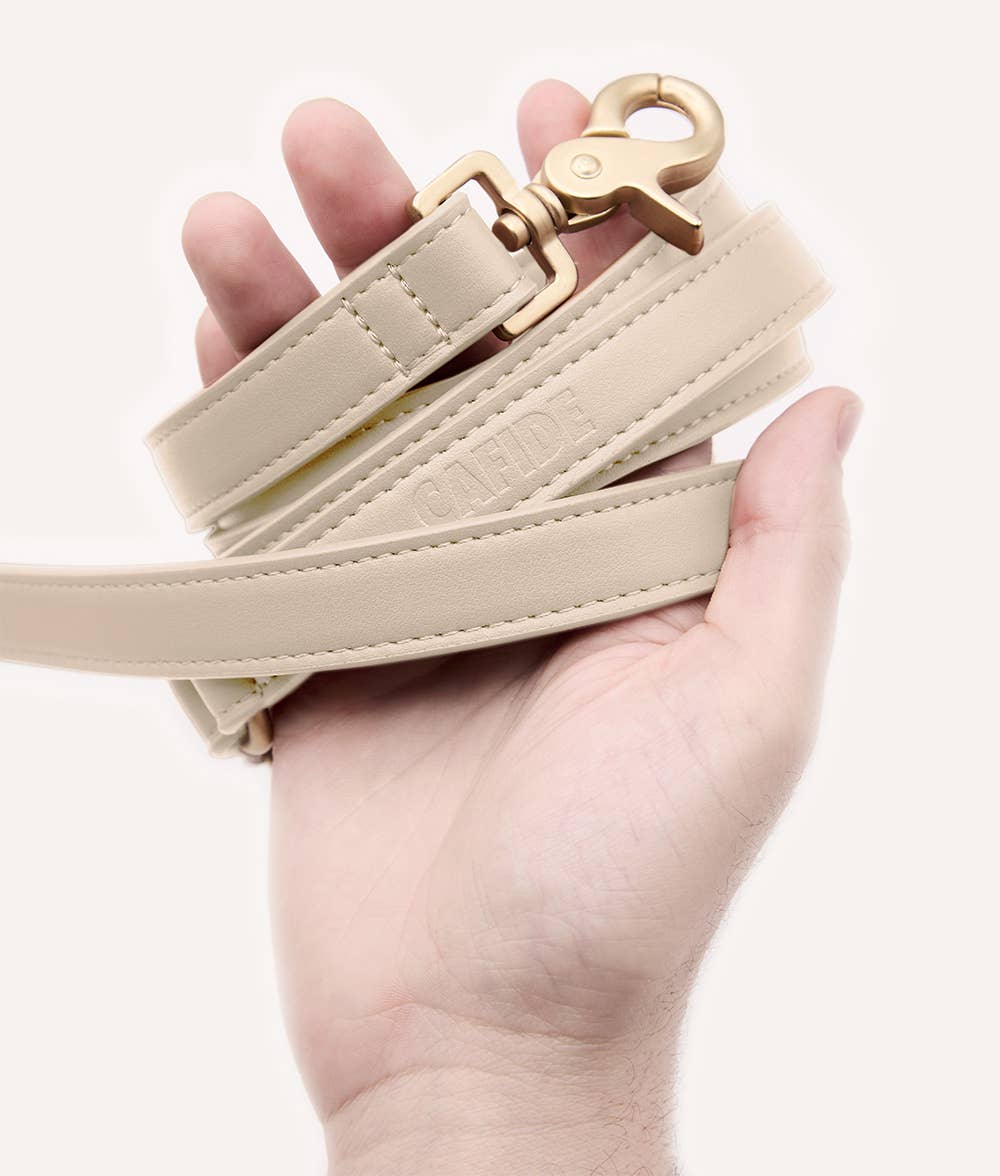 Hundeleine Jala Beige Detail Karabiner – Studio Neva